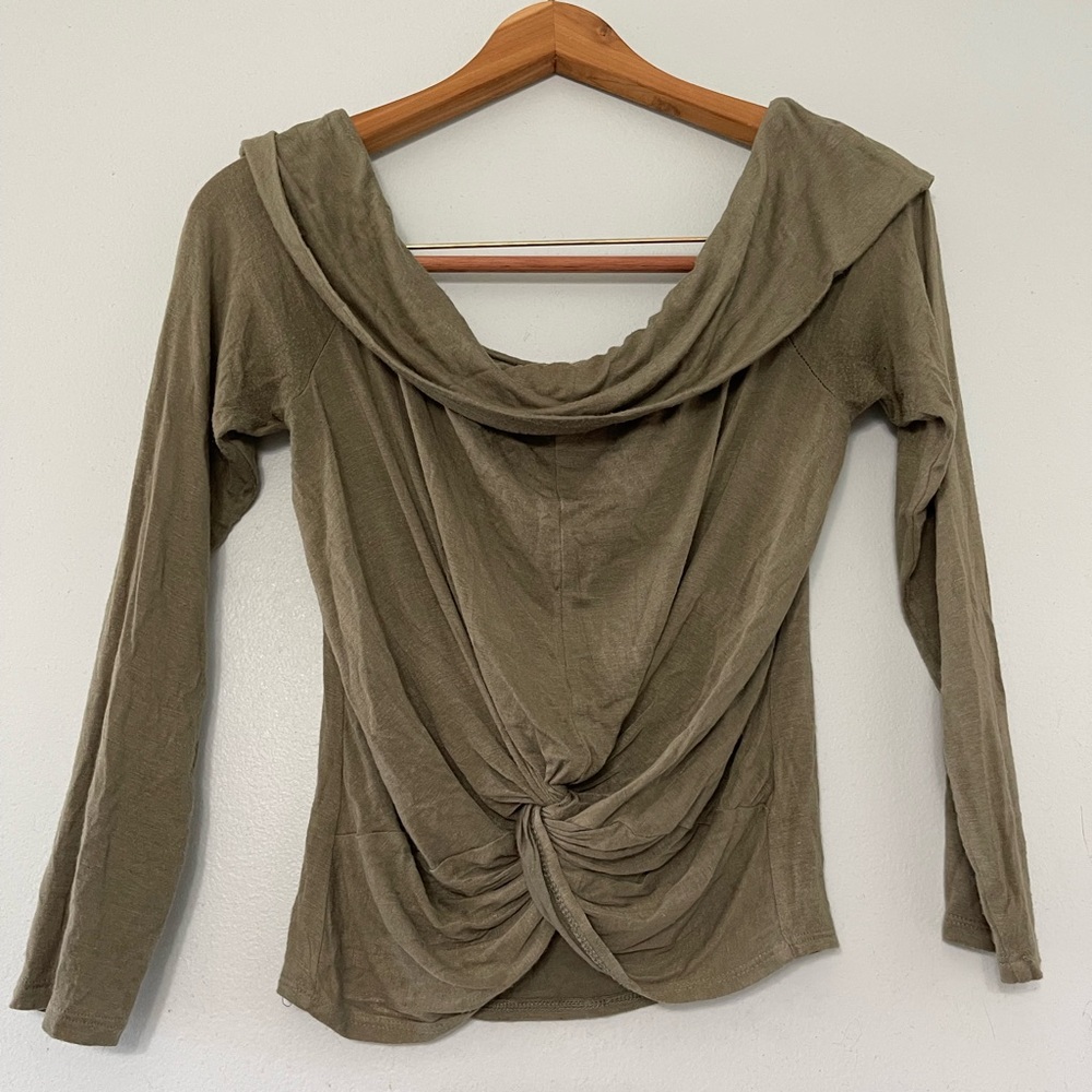 Olive Off the shoulder top